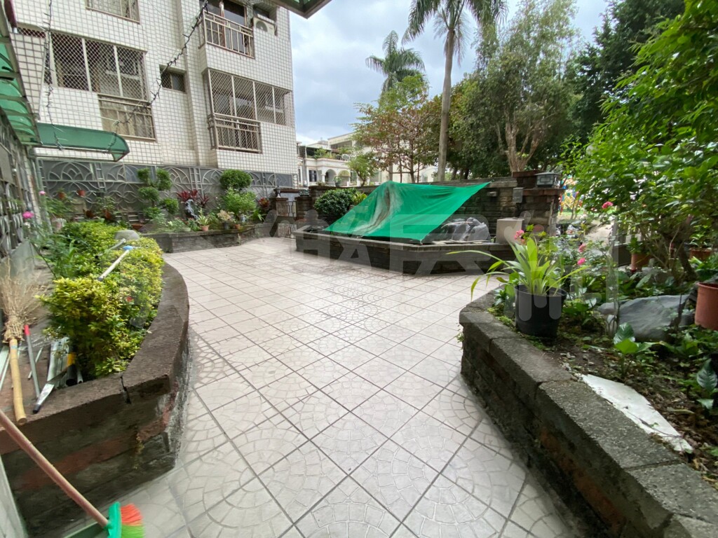 璞園資訊