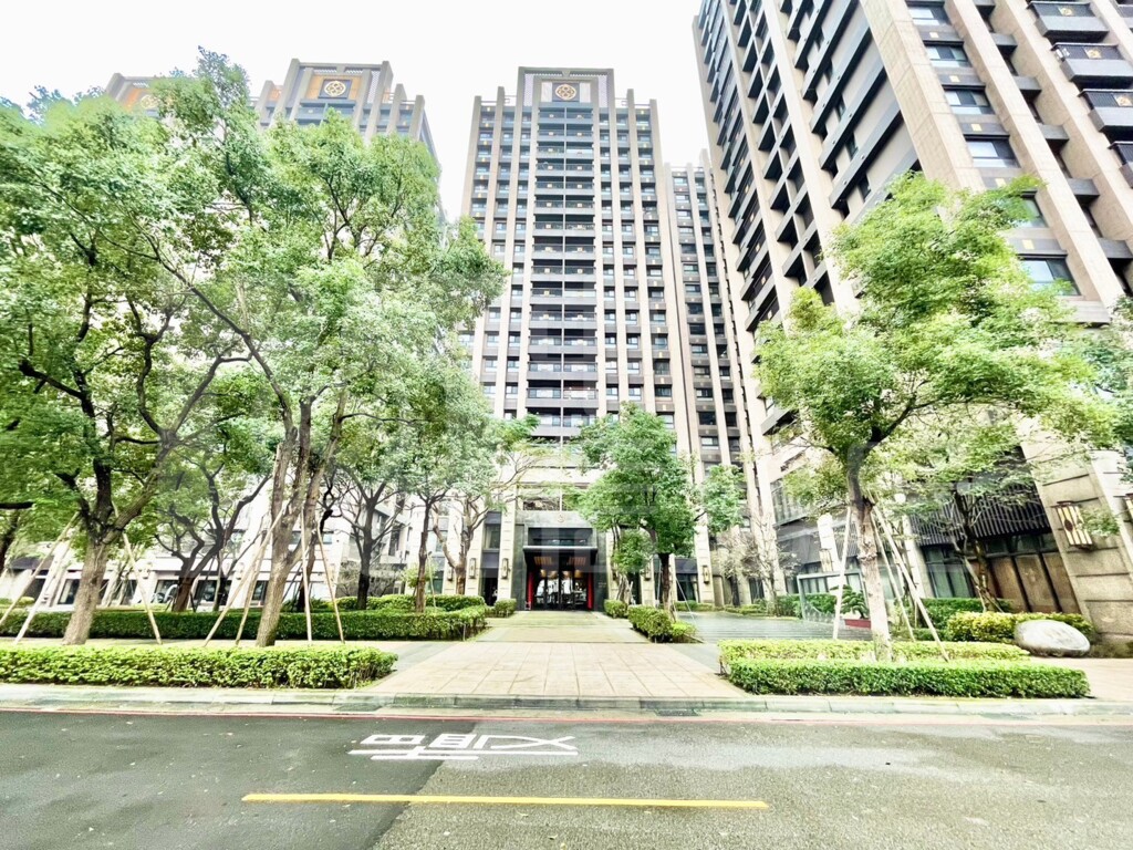 遠雄龍岡2資訊