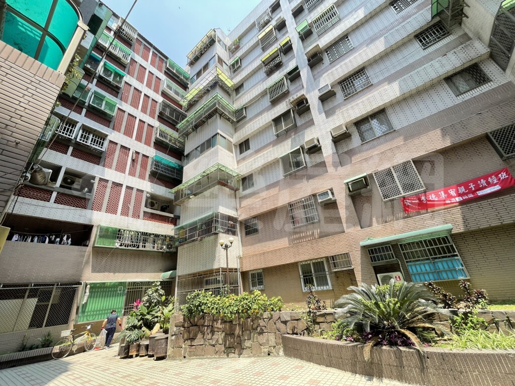 樂屋_成功新村待售中房屋 成功新村資訊