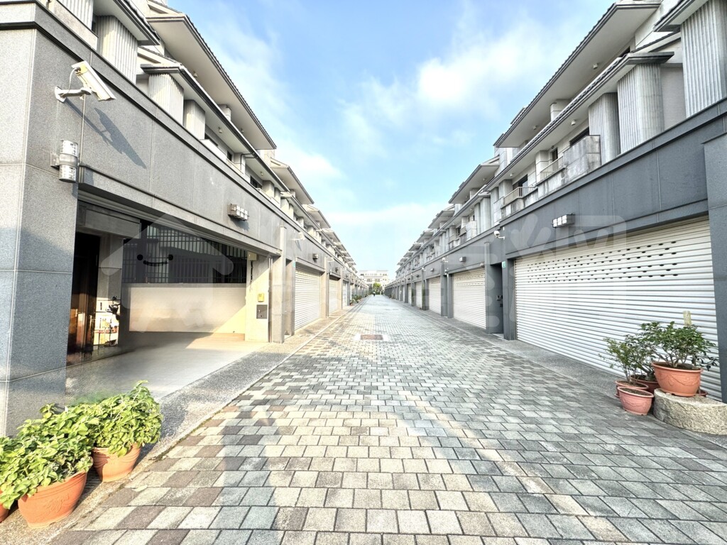 大創世紀資訊