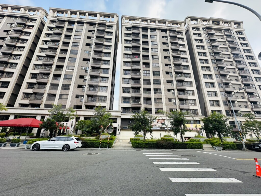 樂屋_泓瑞群英待售中房屋 泓瑞群英資訊
