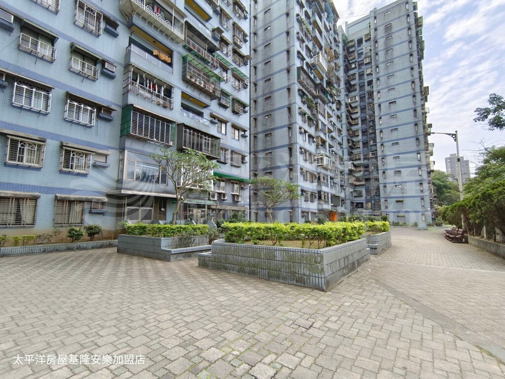 安樂國宅4/藍色國宅資訊
