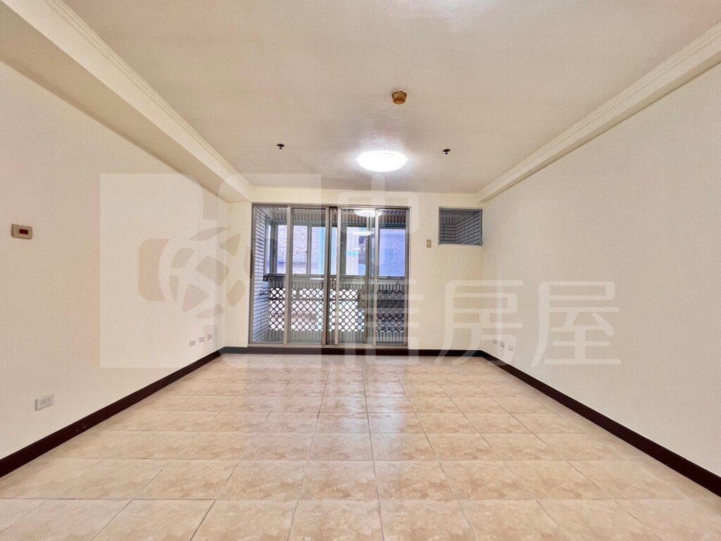 樂屋_精忠六村待售中房屋 精忠六村資訊