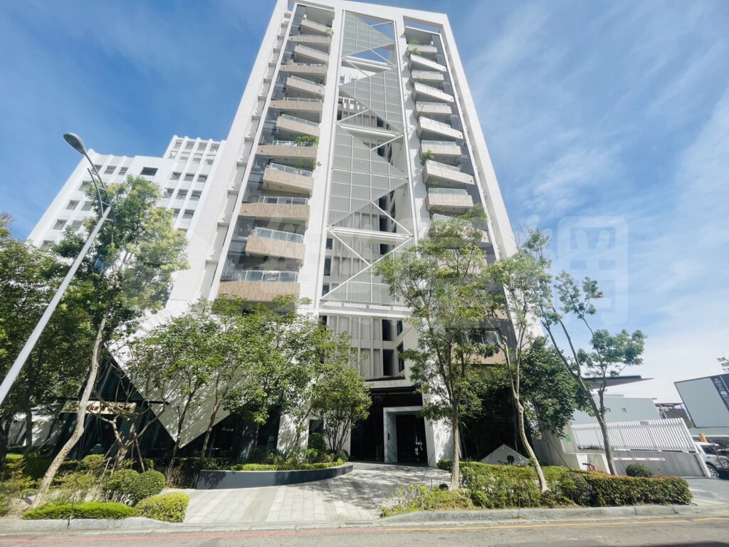 懋榮Next1資訊