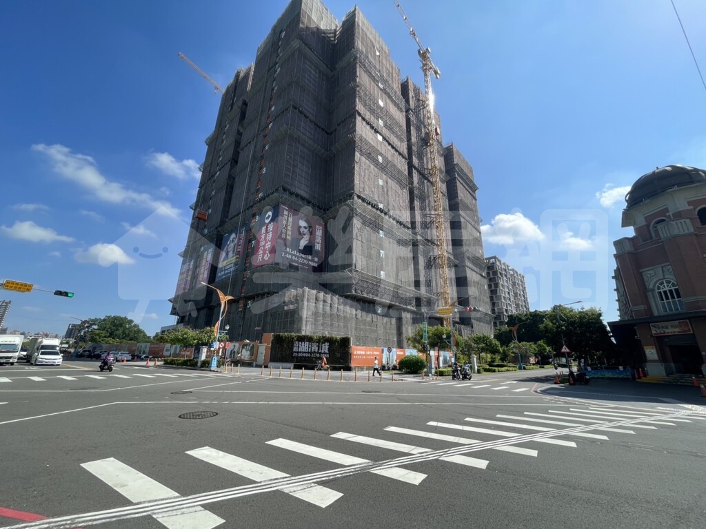 浩瀚湖濱城資訊