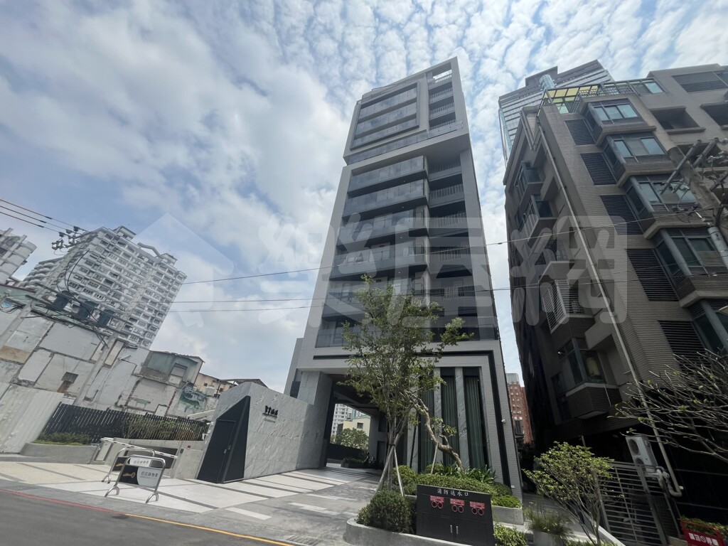 聚富滿滿資訊