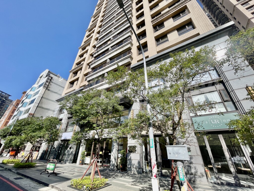 合雄帝璽資訊