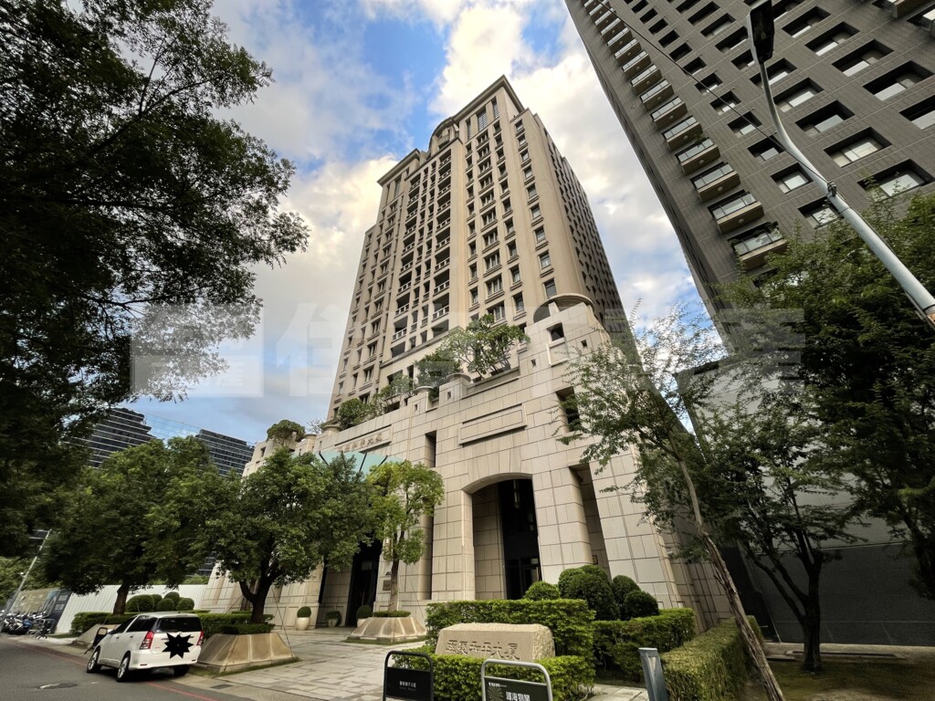 聯聚和平大廈資訊