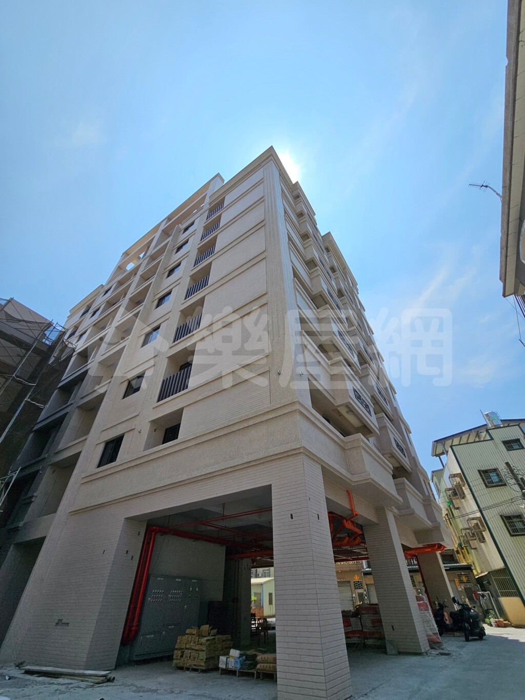 樂屋_皇家吉品9華廈區待售中房屋 皇家吉品9華廈區資訊