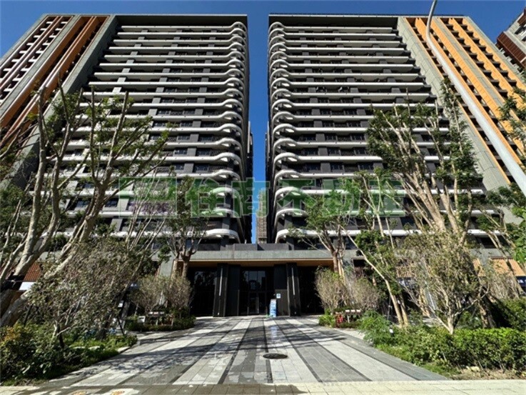 青埔高鐵A18二房車-