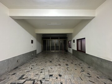 安南區正安和路燙金稀有文武金店面 - Image 1