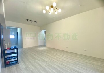 樂屋_東方大衛營待售房屋 東方大衛營待售房屋
