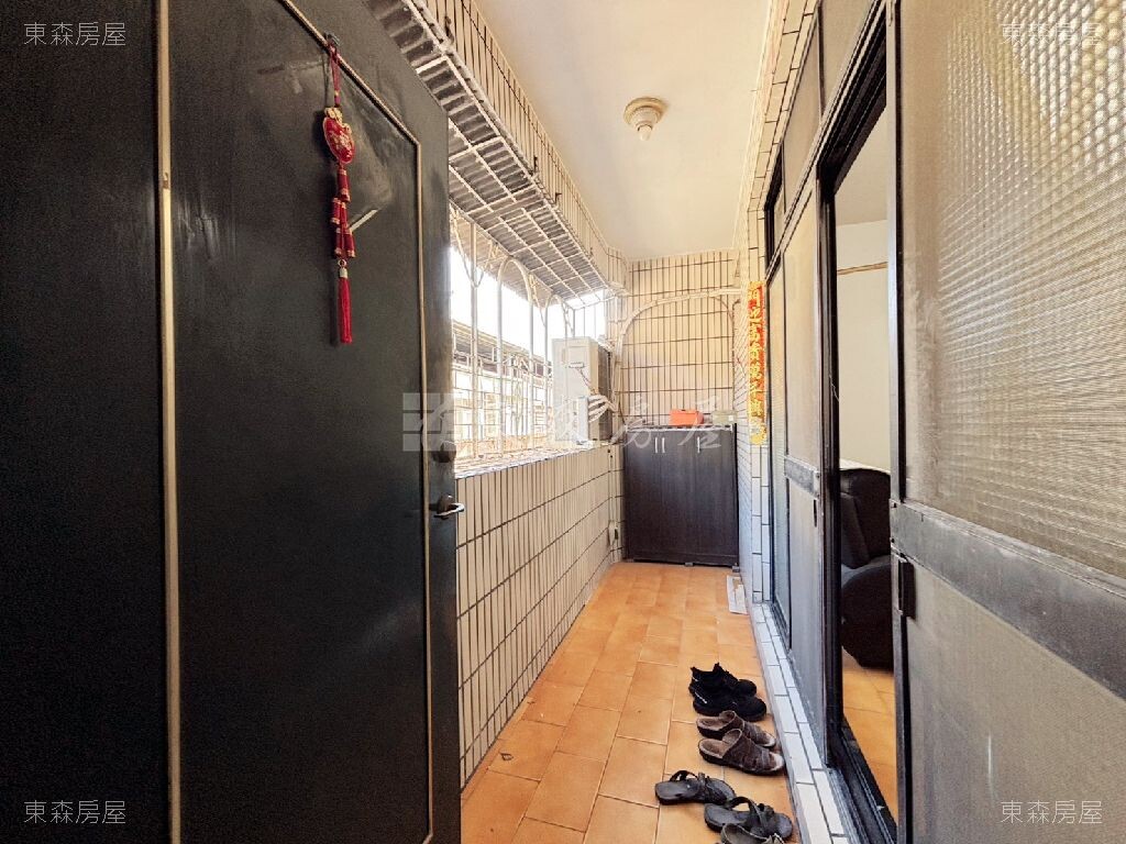 國小美公寓~前後陽台 格局方正 邊間採光 明