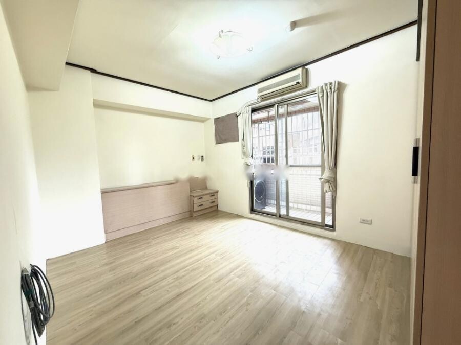 台中市西屯區桂冠歐洲待售房屋