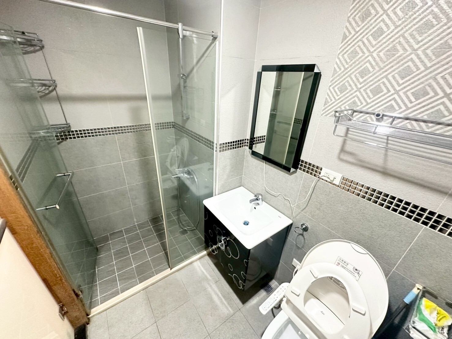 新北市板橋區弘逸/愛屋吉屋待售房屋