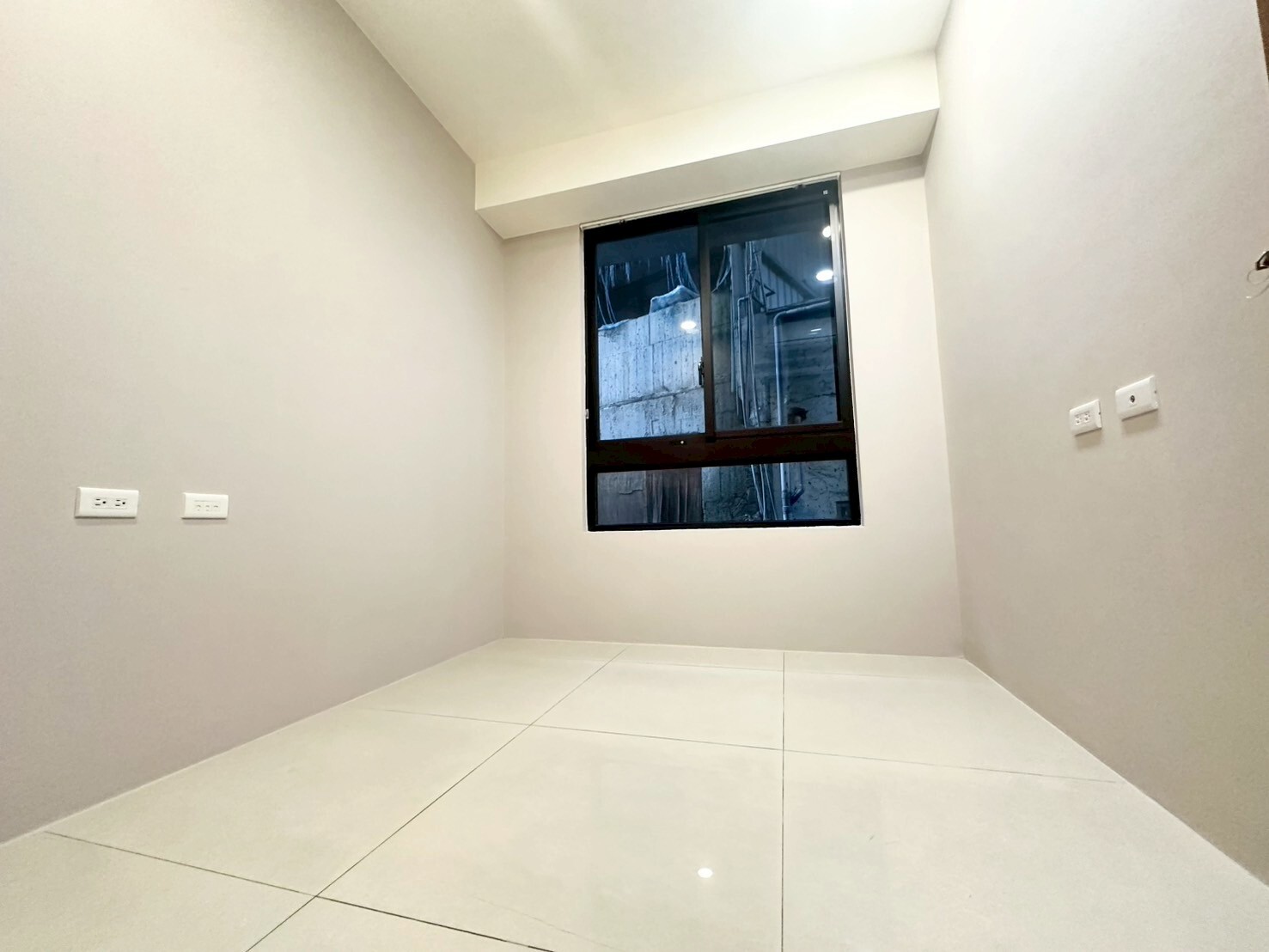 新北市板橋區弘逸/愛屋吉屋待售房屋