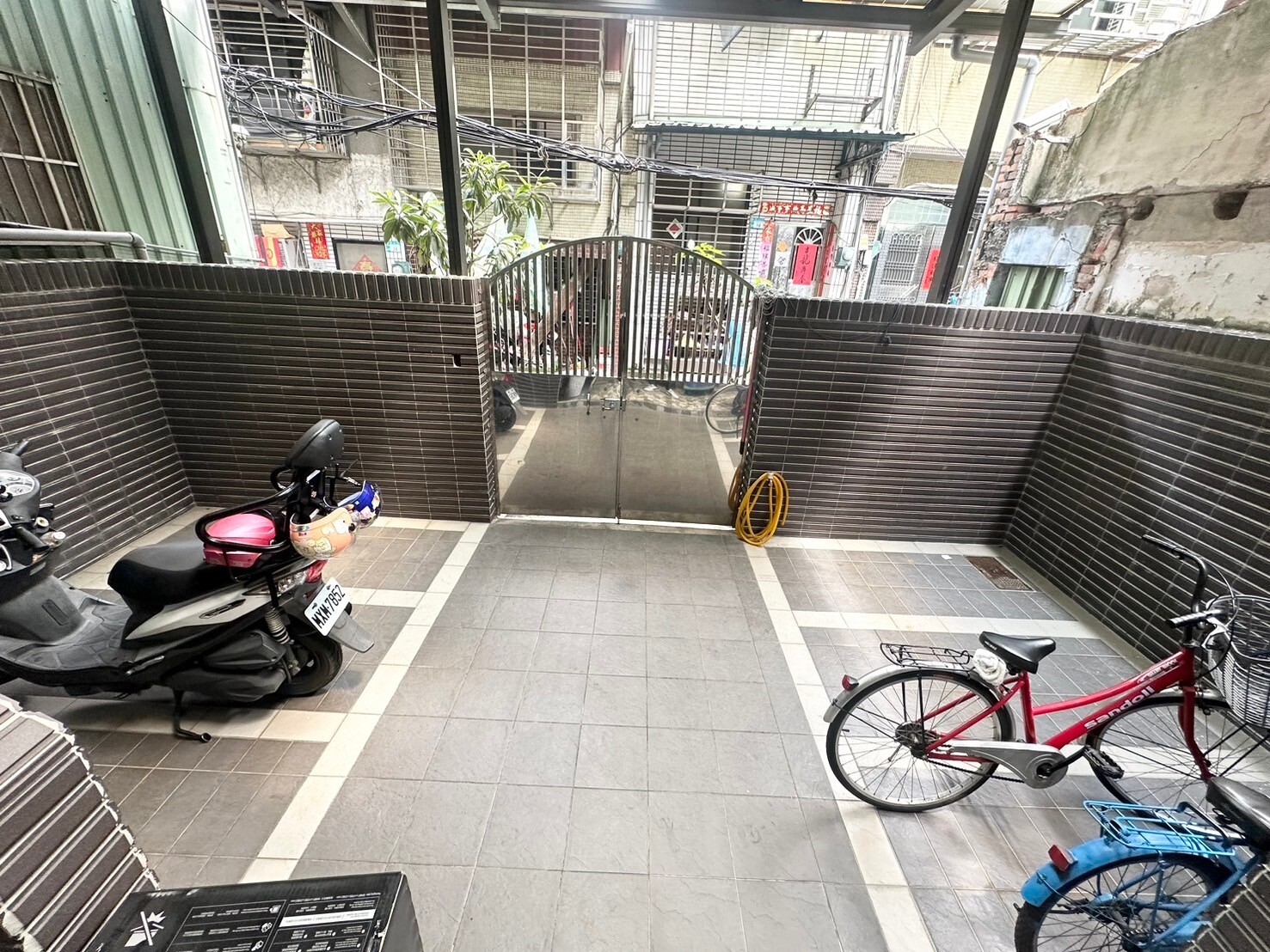 新北市板橋區弘逸/愛屋吉屋待售房屋