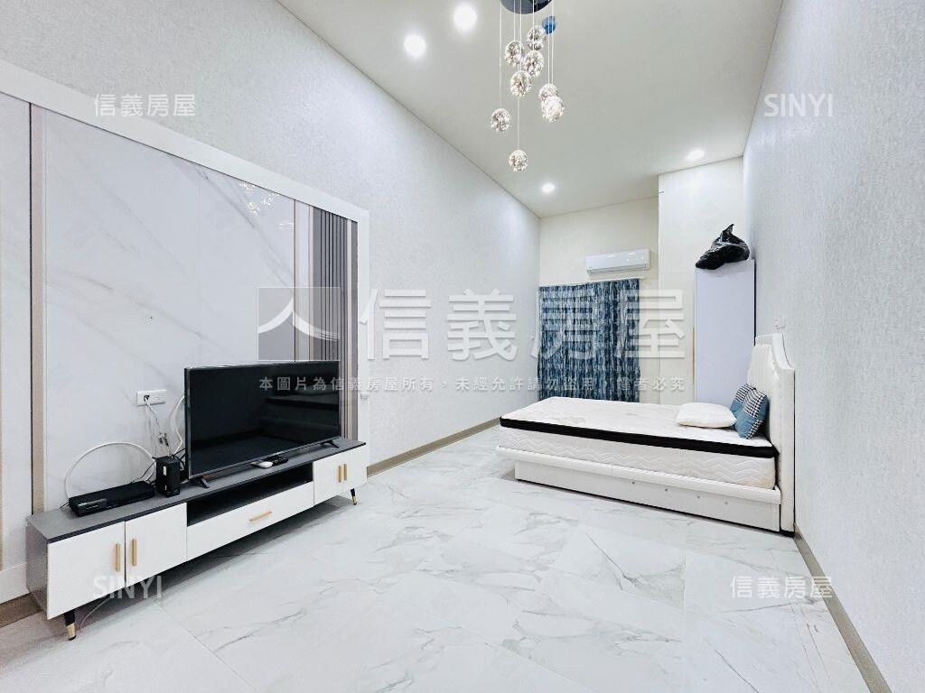 全聯樓上挑高小資大空間