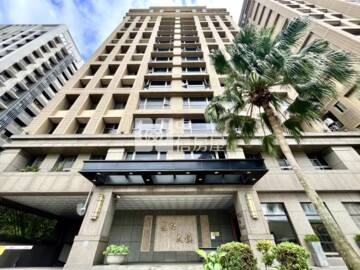 福德一路233號華廈待售房屋