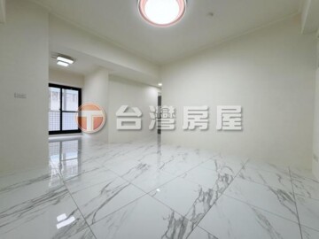 歐洲風情畫待售房屋