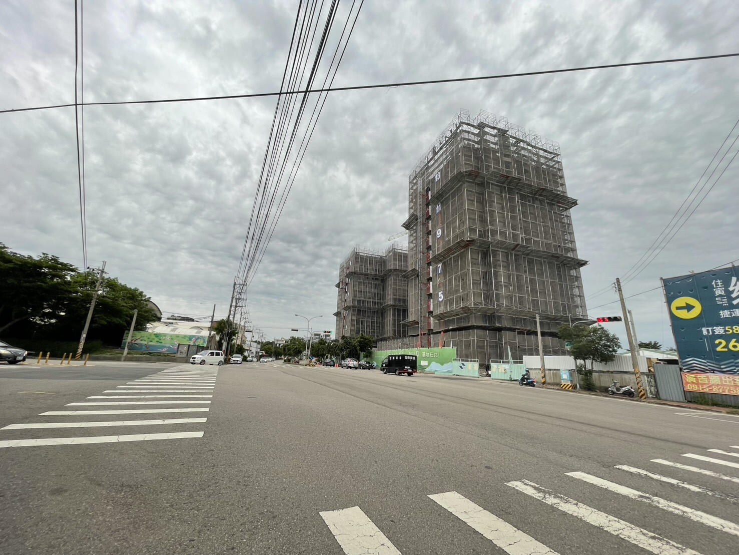 台中市沙鹿區新業微丘森鄰待售房屋
