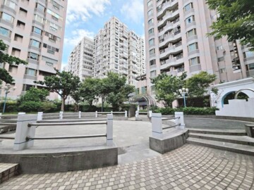 哥德宮庭待售房屋