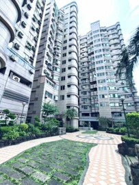 明誠大道東待售房屋