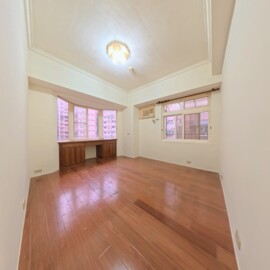 巴賽隆納大廈待售房屋