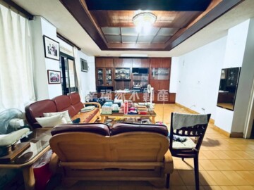 泰億夏林路透天待售房屋