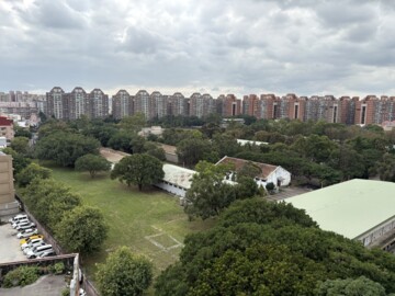 精忠六村待售房屋