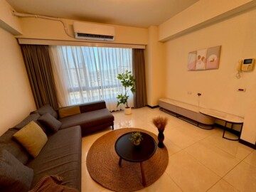 近高鐵秒殺絕美精裝潢文青風3房可租補報稅/平面車位 - Image 1