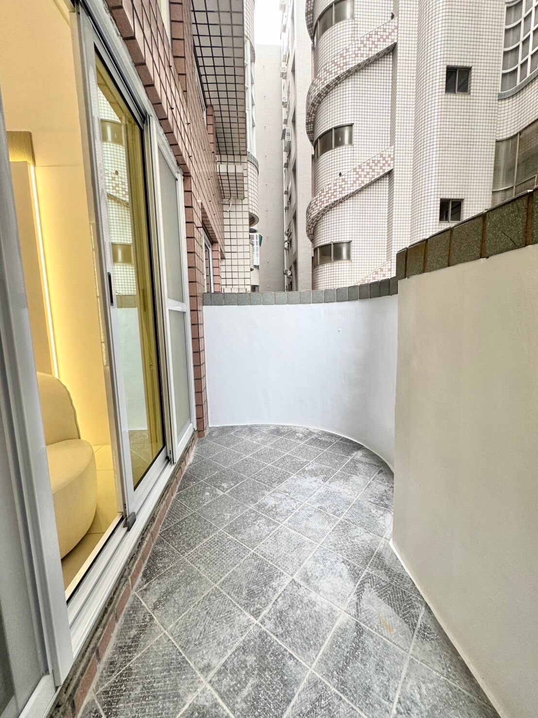 嘉義市東區大寶鎮大樓待售房屋