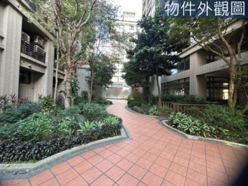鴻築詠恆待售房屋