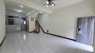 自由天地待售房屋