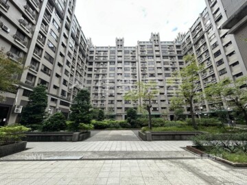 雅庭名門待售房屋