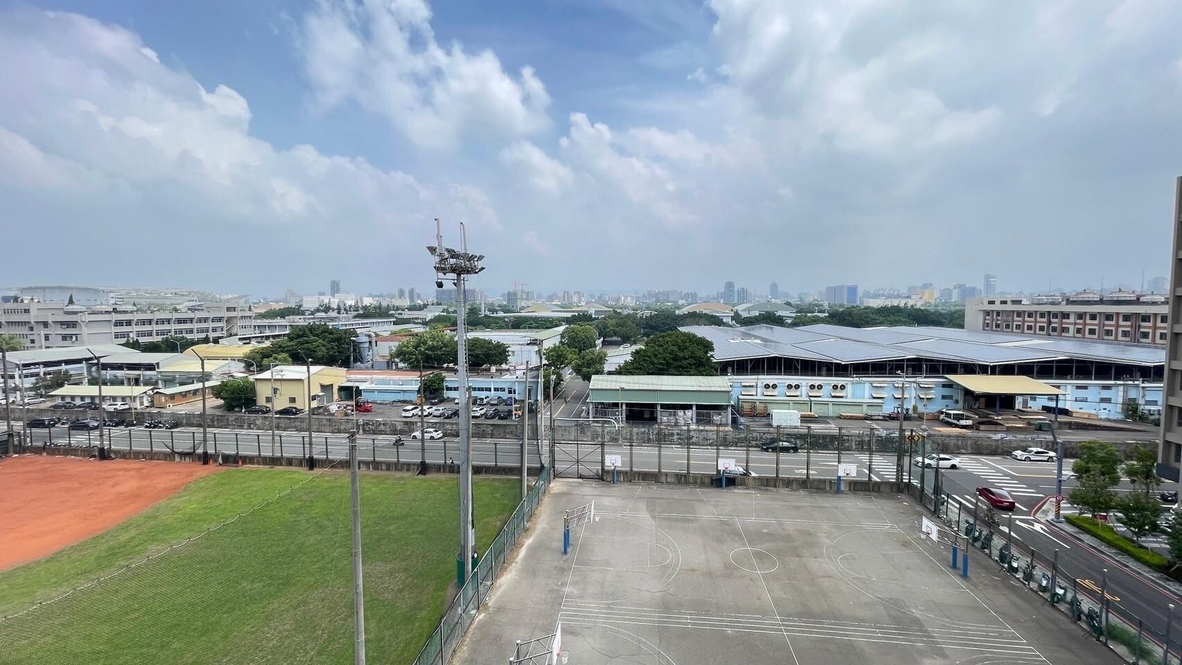 樂屋_台中市西屯區達麗J12待售房屋 台中市西屯區達麗J12待售房屋