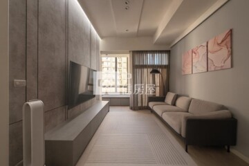 瓏山林國際館藝術館待售房屋