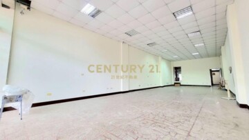 [租]南崁邊間整棟店面廠辦 - Image 1