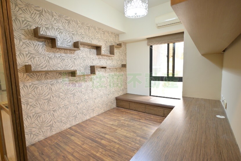 高雄市鼓山區阿曼會館待售房屋