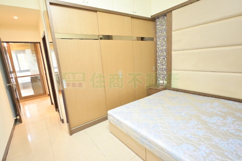 高雄市鼓山區阿曼會館待售房屋