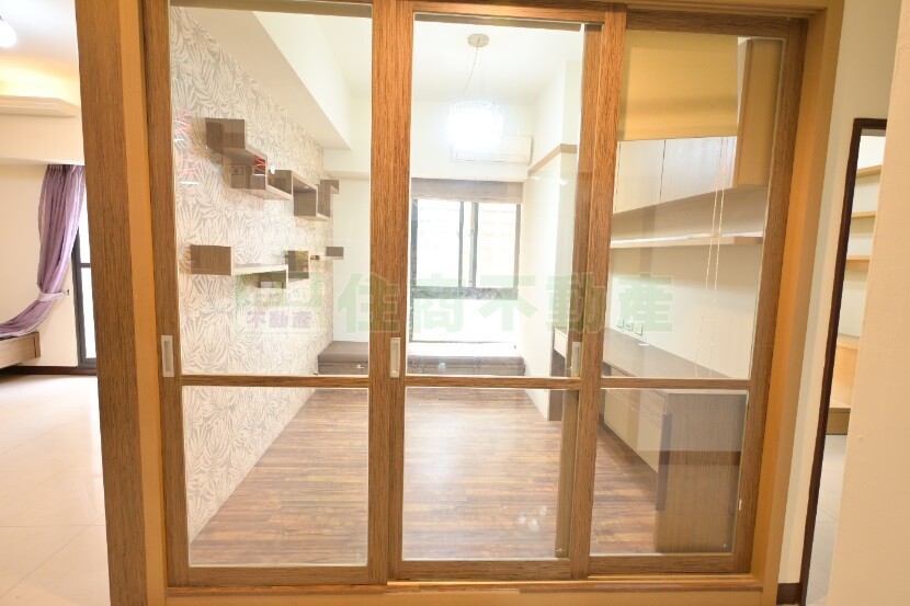 高雄市鼓山區阿曼會館待售房屋