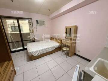 英雄鎮待售房屋