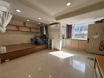 興隆社區待售房屋