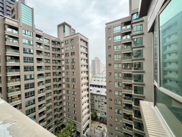 新感性美術特區待售房屋