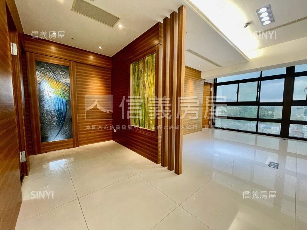 新北市新店區碧潭有約待售房屋