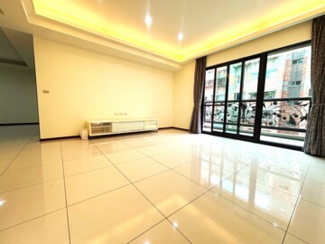 名軒麗景待售房屋