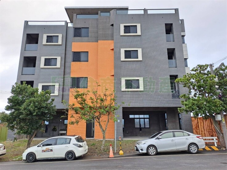 獨棟雙併面河別墅