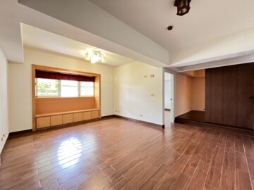 武士街77號華廈待售房屋