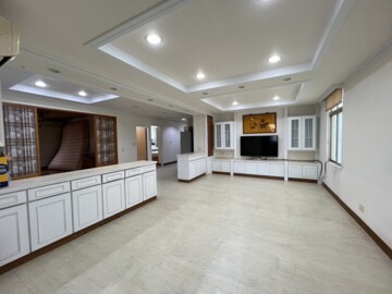 農16超大公寓3房 - Image 1