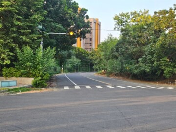 麻豆10米路透天優店住